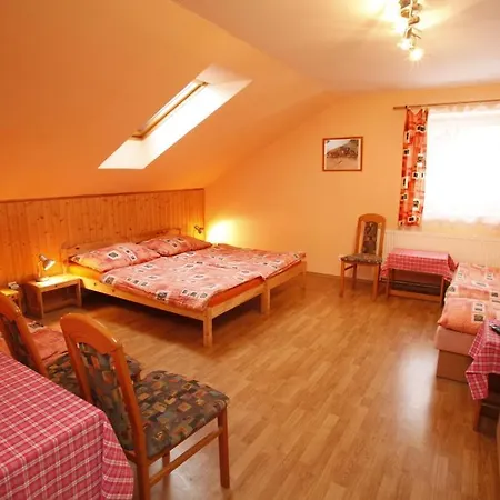 Na Rozcesti 3*